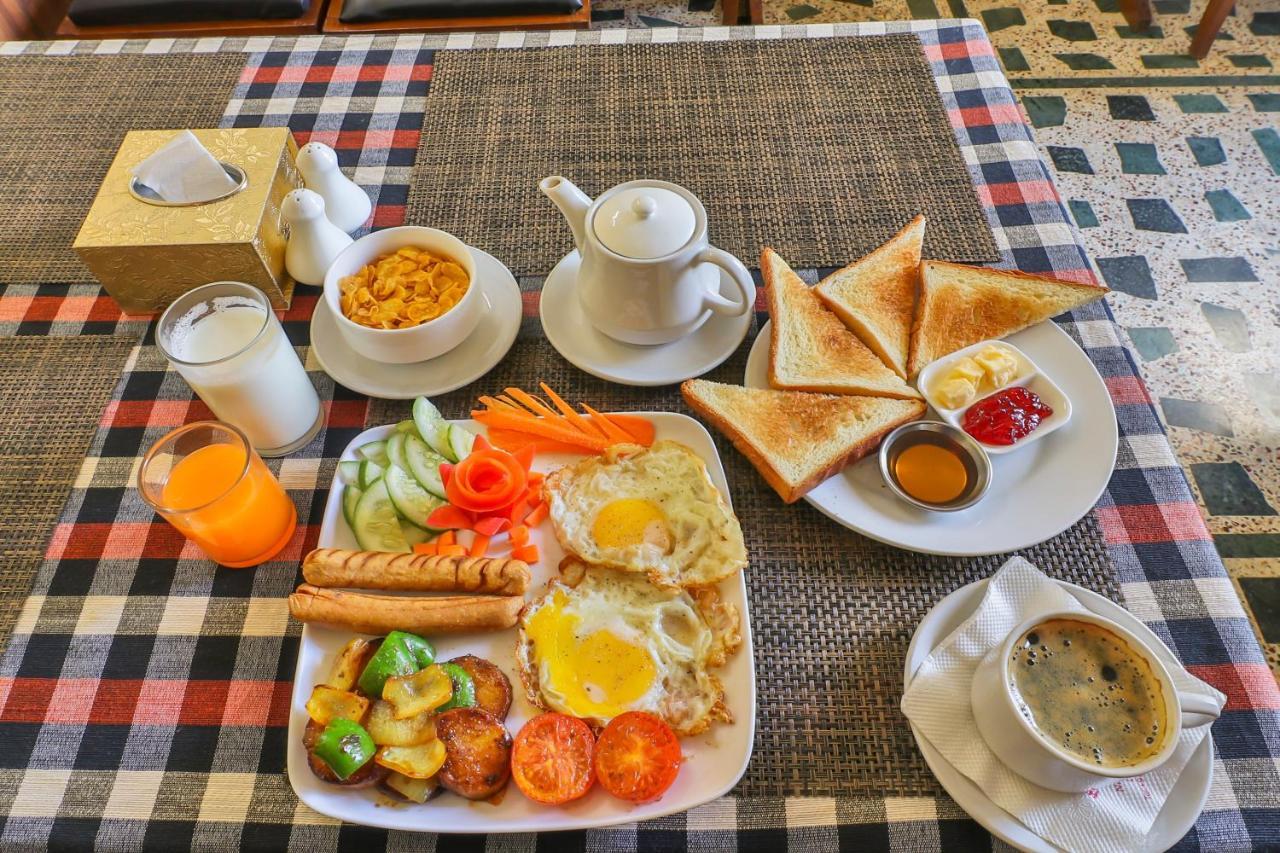 Hotel Bougainvillea Pokhara Ngoại thất bức ảnh