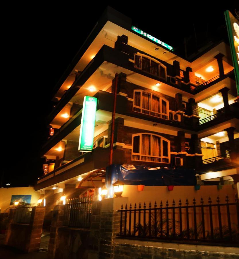 Hotel Bougainvillea Pokhara Ngoại thất bức ảnh