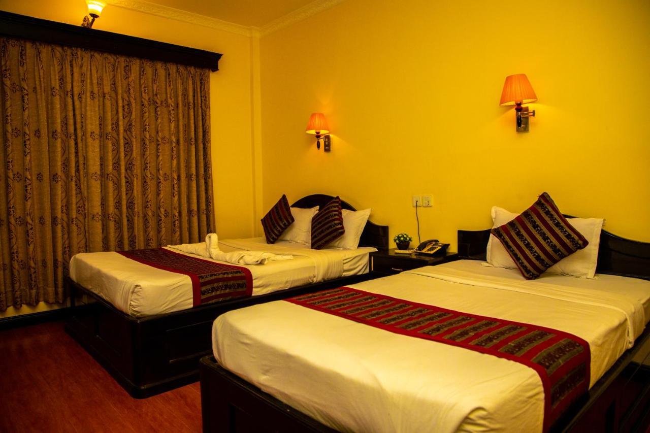Hotel Bougainvillea Pokhara Ngoại thất bức ảnh