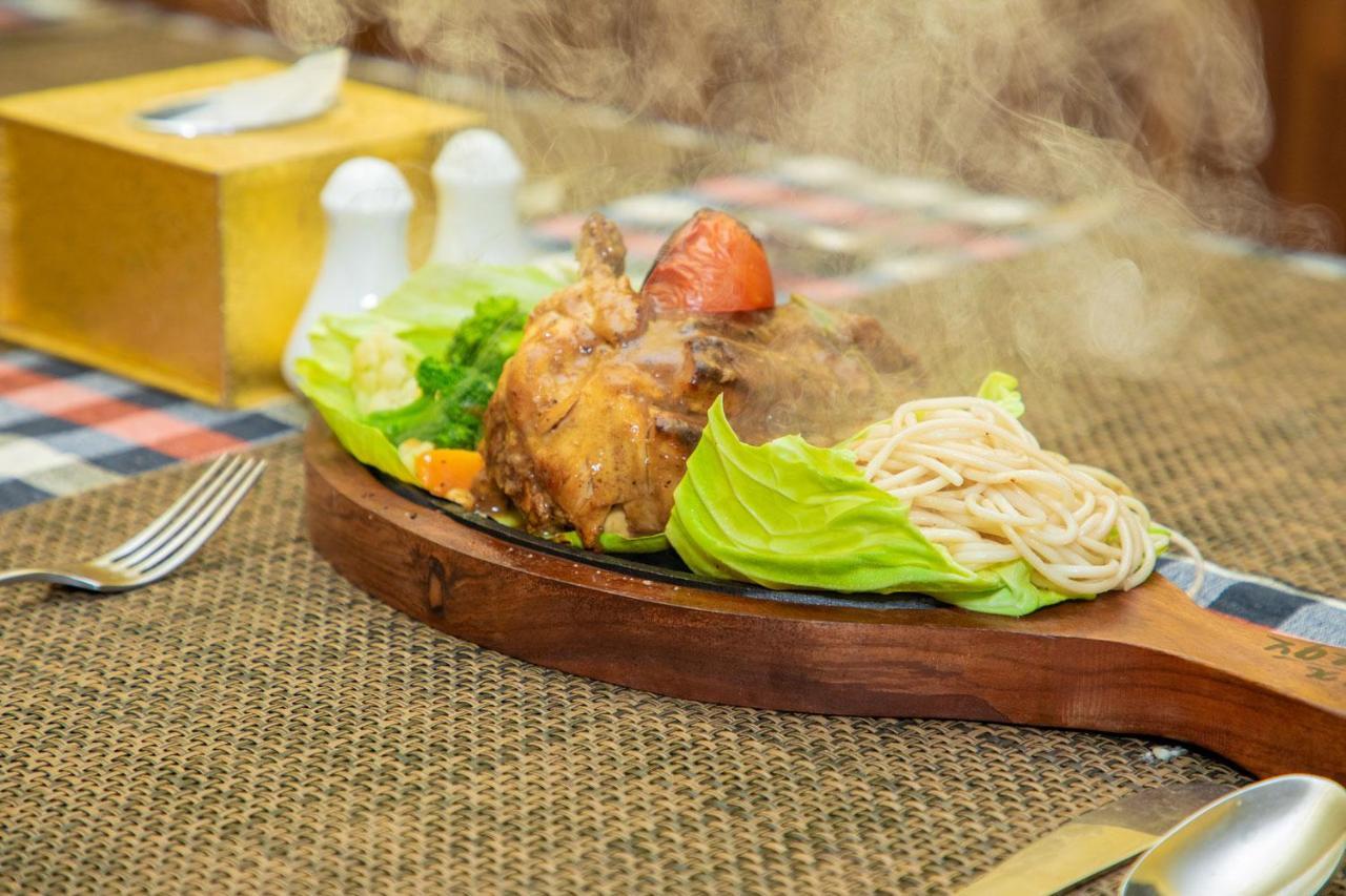 Hotel Bougainvillea Pokhara Ngoại thất bức ảnh