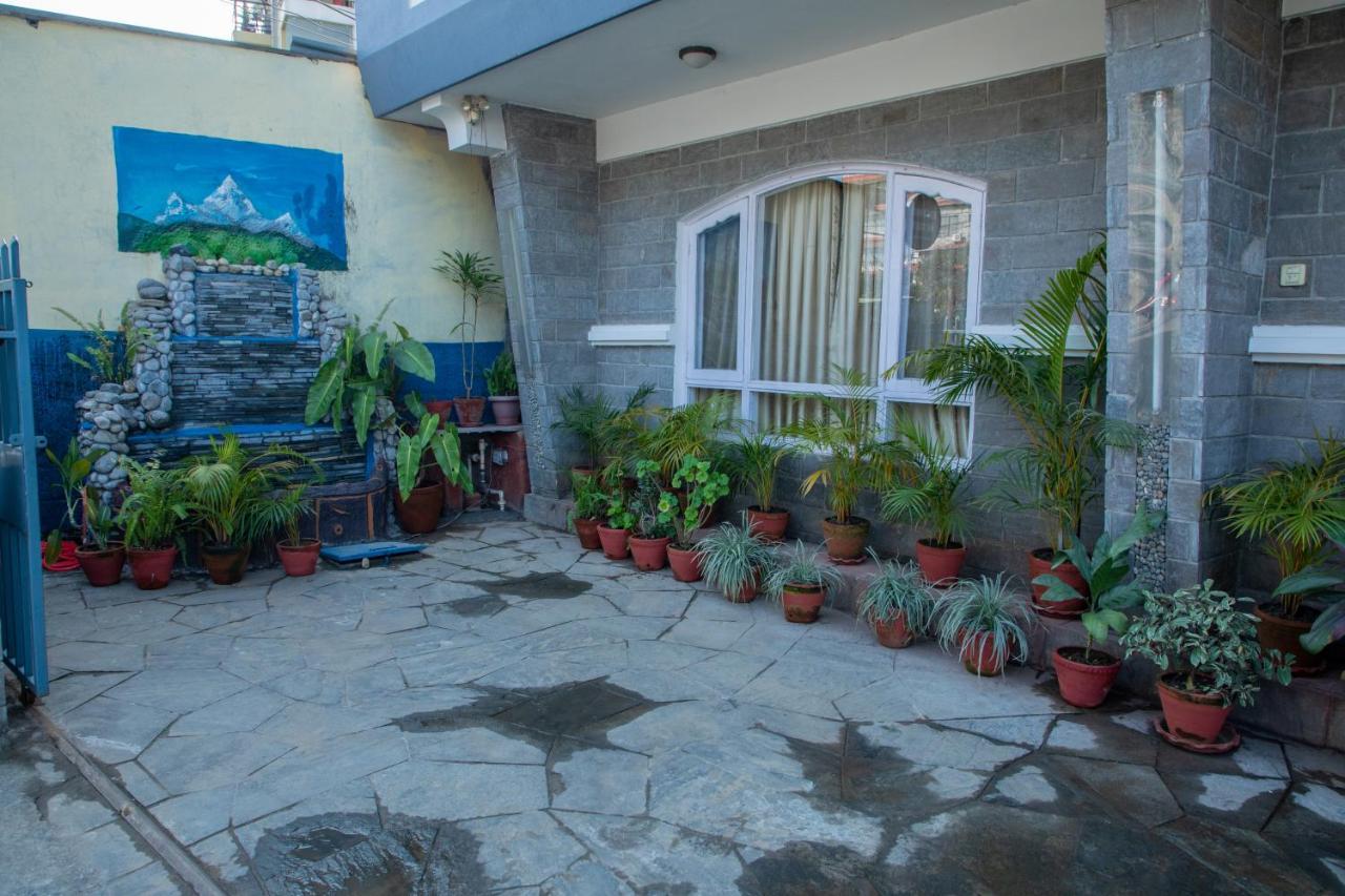 Hotel Bougainvillea Pokhara Ngoại thất bức ảnh