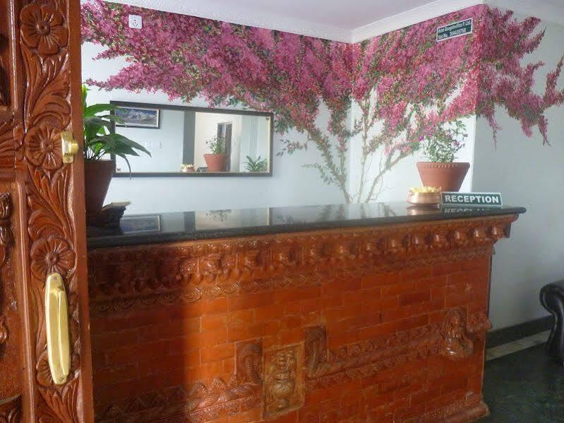 Hotel Bougainvillea Pokhara Ngoại thất bức ảnh